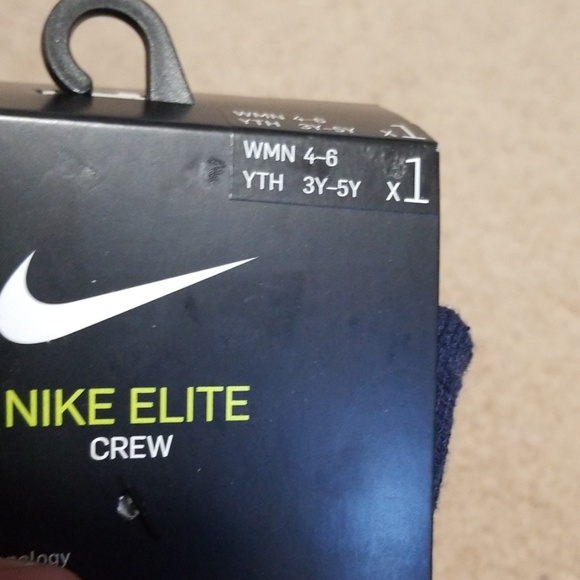 NEW Nike Elite Crew Basketball Socks - Picture 2 of 2